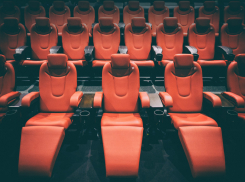 Два кинотеатра Ростова наказали за отсутствие масок у сотрудников