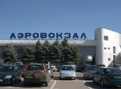 650 человек эвакуировано из аэропорта Ростова 