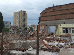 В Ростове-на-Дону ради строительства ЖК сносят универсам «Северный»