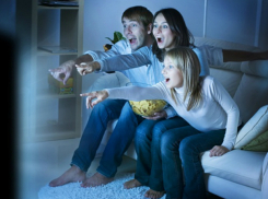 Топ-7 сериалов, которые не дадут заскучать в новогодние праздники