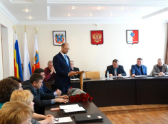 В Каменске-Шахтинском не смогли выбрать главу города