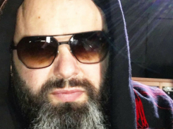 Остановить «адское» новогоднее телебезобразие потребовали возмущенные житель Ростова и Максим Фадеев