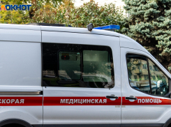 В Ростове беременная женщина с неподтвержденным «ковидом» умерла в машине скорой помощи