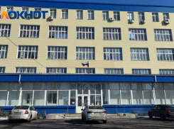 Сотни швей бывшей «Глории Джинс» распустили по домам без зарплат после ареста руководства «Булавы»