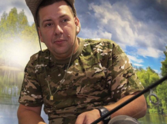 Все мужчины ушли в «Хищник». Там скидки до 50% на рыболовные товары