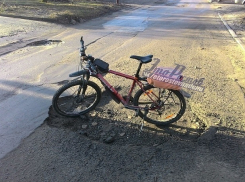 Шокированные ростовчане сравнили жуткие городские дороги с полем для шоу «Интуиция»