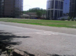 Ростовчанин просит власти спасти старейший стадион города от мусора и разрушения