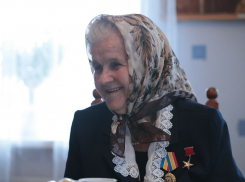 В Ростовской области скончалась Нина Переверзева, создавшая первую в мире бригаду женщин-комбайнеров