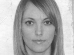 Молодая темноглазая красавица в оранжевом пуховике пропала в Ростовской области