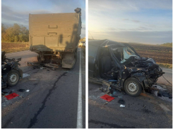 Три человека погибли в ДТП с КАМАЗом в Ростовской области