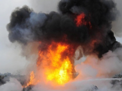 Малайзийский Boeing сбит над территорией Украины: погибли почти 300 человек