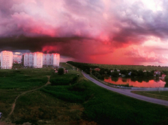 «Ужасно» красивый «апокалиптичный» закат над Ростовом восхищенные горожане сняли на фото
