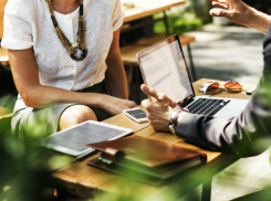 Приходите в мини-юбке: сколько ростовских работодателей требует соблюдения дресс-кода