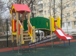 Маленьких ростовчан с детства начали приучать к суровым реалиям жизни
