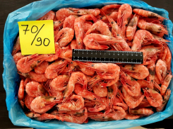 Мясо, рыба и деликатесы: расскажем, где найти продукты к новогоднему столу