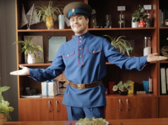 Донской казак показал, как почистить рыбу, если нет рыбочистки