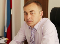 Руководитель ГО и ЧС Ростова Артур Хостов уволен за плохую работу во время дождя 