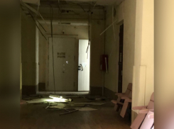 В корпусе ЮФУ в Ростове рухнул потолок