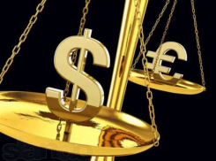 Биржевой курс евро превысил отметку 100 рублей, доллар - 80