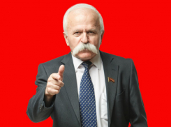 «Посмотрите, что губернатор творит?» - депутат Заксобрания в очередной раз обратился к коллегам