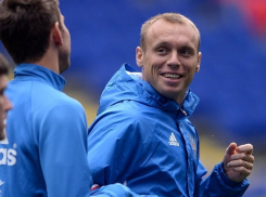 Дончанин Денис Глушаков подал в суд на бывшую жену Дарью