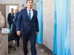 В Ростов второй раз за неделю прилетает Владимир Гутенев, считающийся одним из претендентов на пост губернатора области
