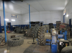 На Дону из-за гибели слесаря при замене колеса осудили владельца шиномонтажки