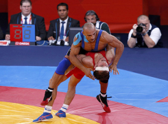 Донские спортсмены выиграли три медали на чемпионате России по греко-римской борьбе