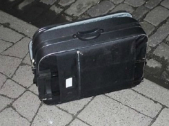 «Опасно подозрительный» чемодан стал причиной оцепления перекрестка в центре Ростова