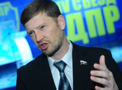 «За что уважать такое государство?» - ростовский депутат Госдумы раскритиковал законопроект «о критике власти»