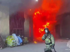 МЧС сообщили о ликвидации открытого горения на рынке «Альтус» 