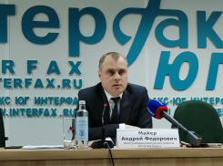 «Голубев, «слив» Майера, сыграл на опережение»: эксперты об увольнении министра ЖКХ области