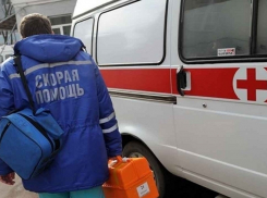 Новорожденного малыша выбросила в выгребную яму умирать на морозе студентка в Ростовской области