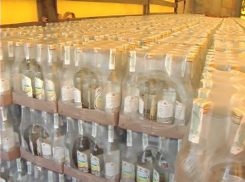 В Ростовской области задержали водителя грузовика с крупной партией водки 