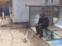 В социальных сетях появились фотографии последствий вчерашней непогоды