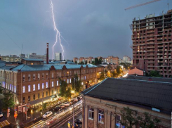 На Ростовскую область надвигается сильный шторм