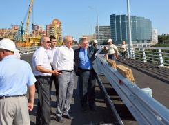 В Ростове рядом с Ворошиловским мостом благоустроят территорию