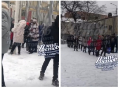 В Ростове эвакуировали школу №47 из-за возможной опасности