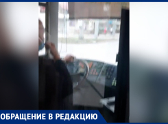 Ростовчане пожаловались на ужасное состояние автобуса №98 ст. Первомайская — ЖК Красный Аксай