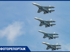 В небе над Ростовом прошел парад авиатехники
