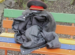 Ростовского подростка агрессивные «полицейские» обвинили в покупке наркотиков и заставили платить «дань»