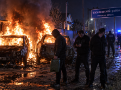 Ночные поджоги машин за деньги устроили трое жителей Ростовской области