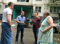 Размахивавший на улице пистолетом депутат «Единой России» вышел в народ