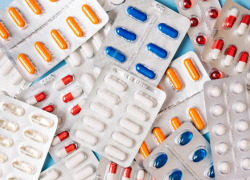 Регионам дадут право регулировать цены на дорогие лекарства