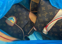 Таможенники конфисковали у предпринимателя 260 сумок Louis Vuitton в Ростовской области