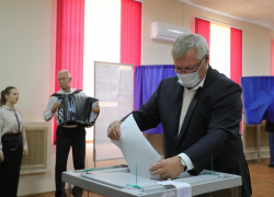 «Единая Россия» набрала 52% голосов избирателей в Ростовской области