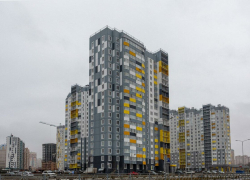 Ростовчанка пожаловалась на неработающие лифты в 19-этажке на Левенцовке