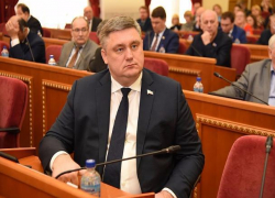 Депутат из Ростовской области возглавляет компанию, тратящую миллионы бюджетных денег на выставки