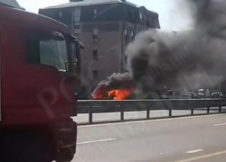 Водитель сгорел заживо в перевернутом авто в районе Аксая