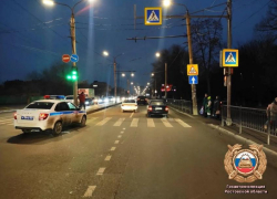 В Ростове под колесами иномарки пострадал 13-летний пешеход